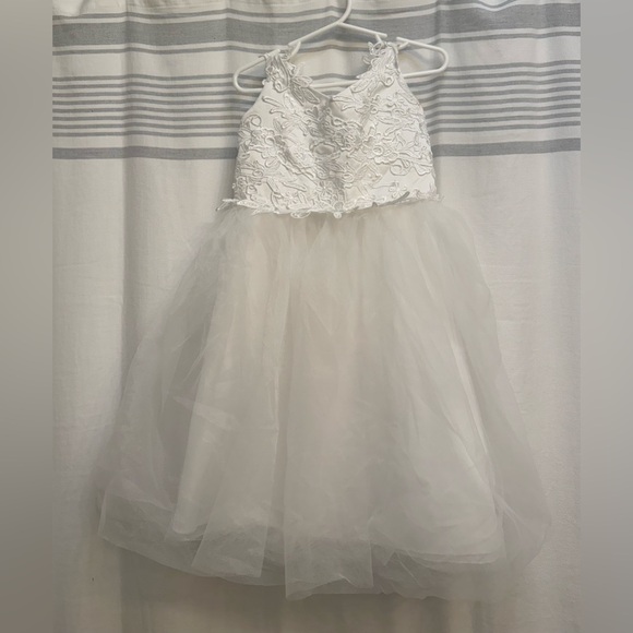 Flower girl dress size 8-9 years - Picture 1 of 5